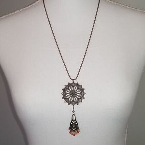 Vintage style necklace